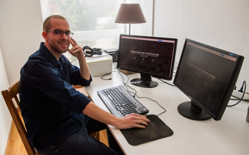 Kiemelt kép a Szentendréről indult az ország legnagyobb online galériája című bejegyzéshez